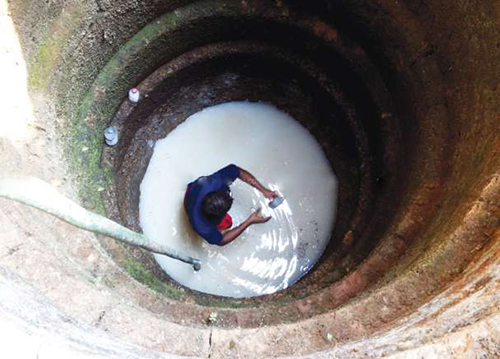 ಬಾವಿ ನೀರಿಗೆ ಹಾಲಿನ ಬಣ್ಣ !